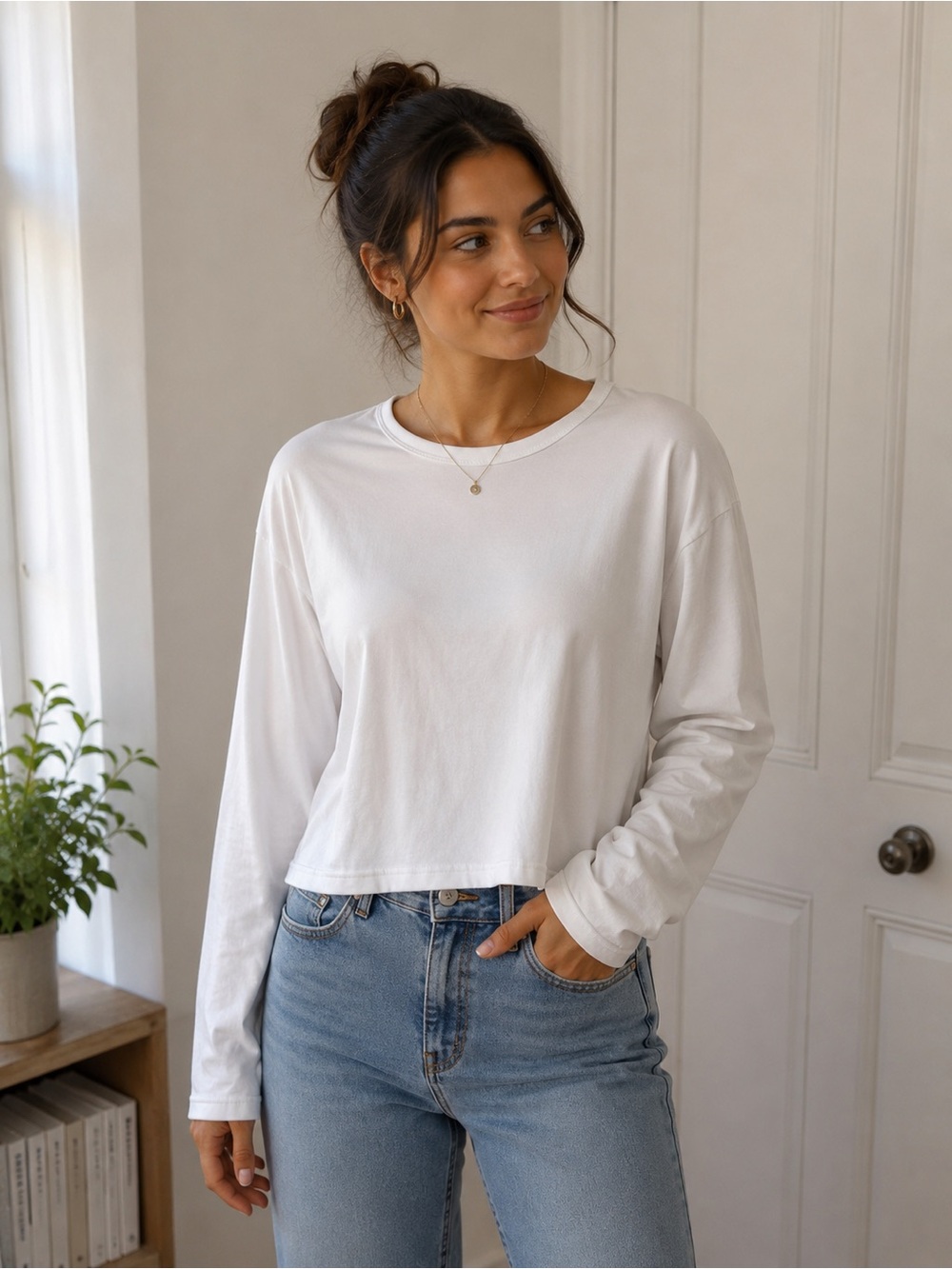 Adika Women's White Long Sleeve Crewneck Cropped Tee